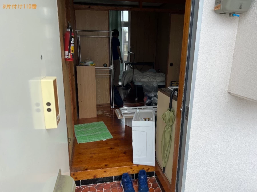 【宜野湾市】冷蔵庫、マットレス付きシングルベッド、洗濯機等の回収